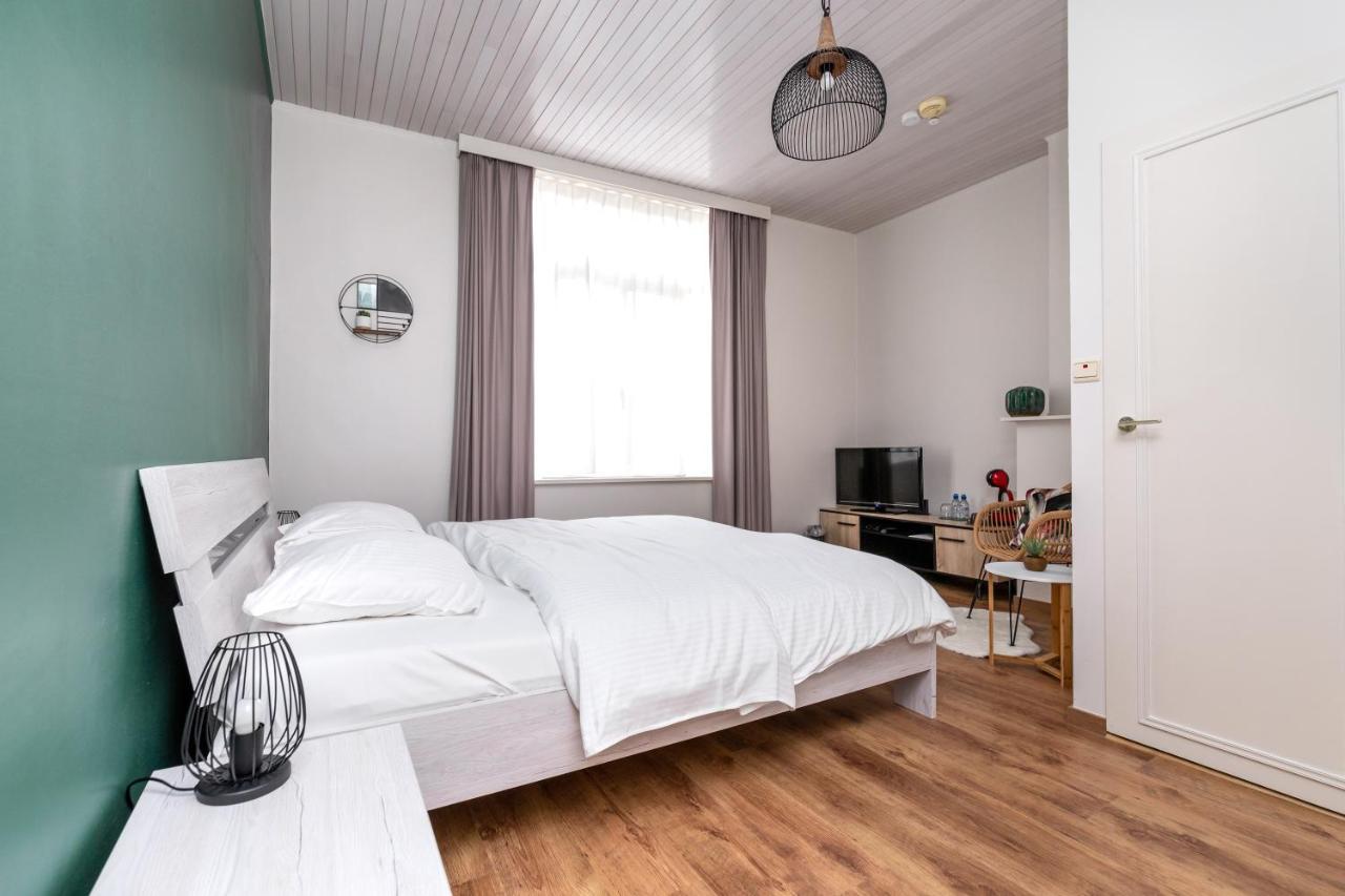 De Zonnetuin Bed and Breakfast De Haan Eksteriør billede